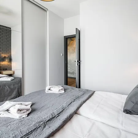 Rakowicka Old Town Luxury Wawelofts Апартаменты